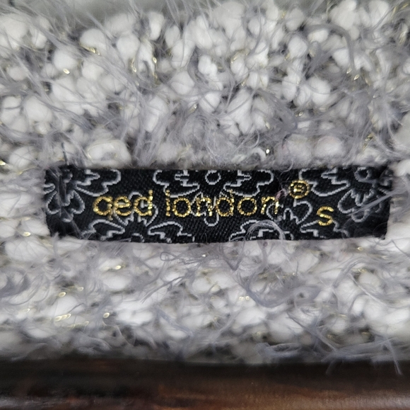 QED LONDON | scoop neck eyelash knit long sleeve ombre sweater dress - Picture 5 of 7